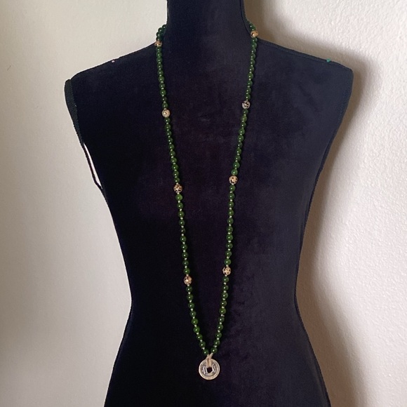 Handmade MoonlightOak Jade and Dalmatian Necklace - Picture 12 of 14
